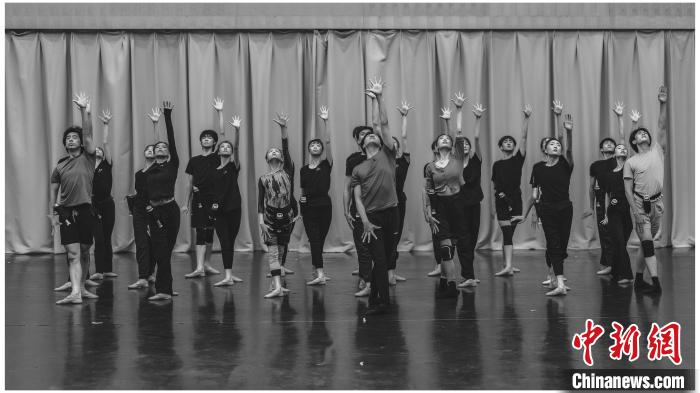 排练照片 苏州芭蕾舞团供图