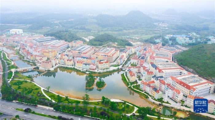 贵安新区华为云数据中心(5月24日摄，无人机照片)。新华社记者 欧东衢 摄