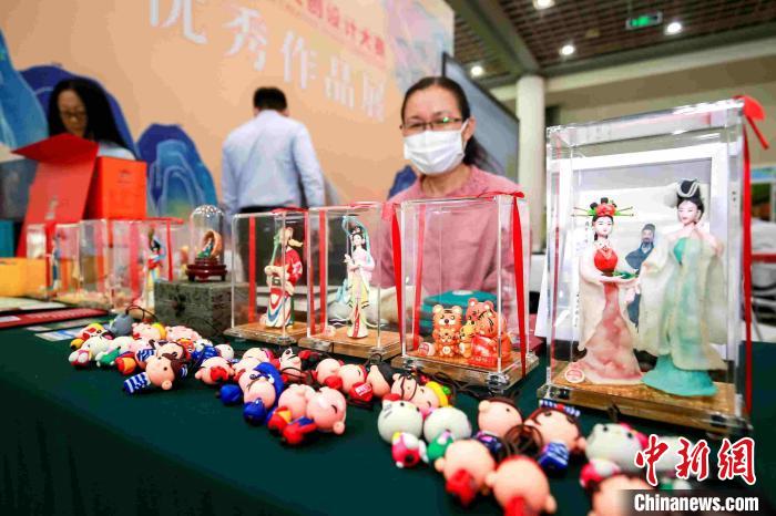 文旅企业参展第二届山东国际精品旅游产业博览会。　孙婷婷 摄