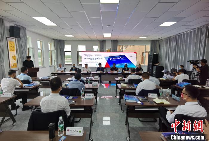 开班仪式现场。　陈玉华 摄